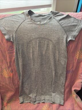 lululemon athletica short sleeve swiftly 2.0